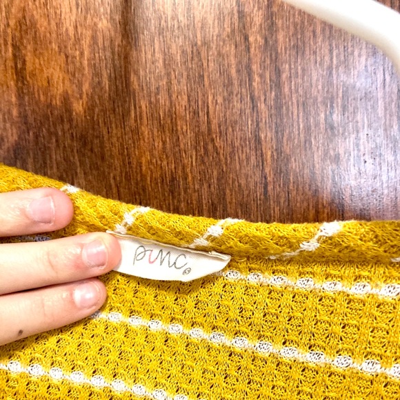 Pinc Yellow & White Striped Front Tie Top - Picture 7 of 7